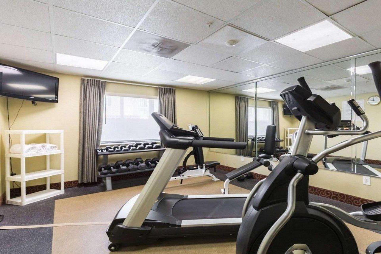 Econo & East I-10 Hotel