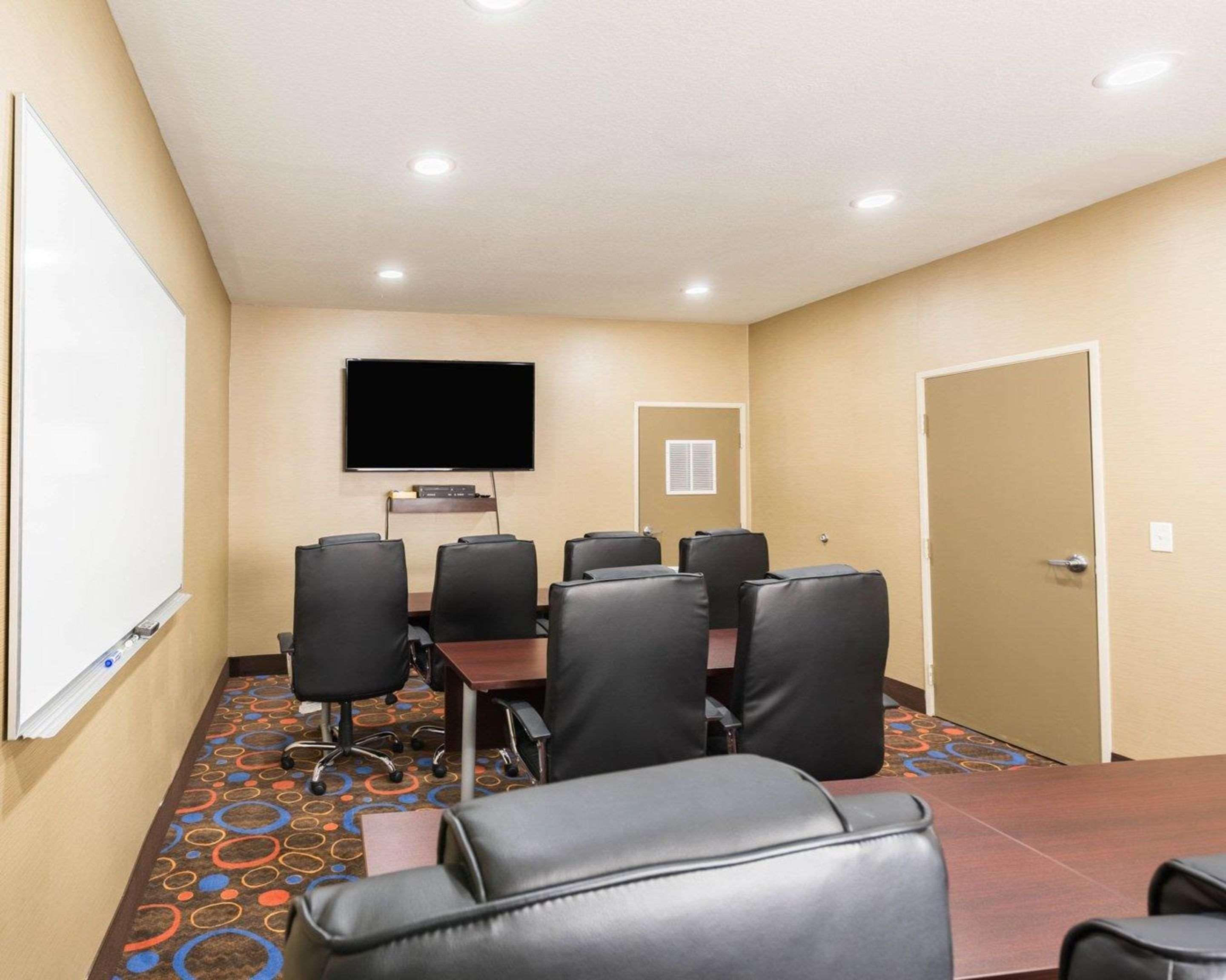 Econo & East I-10 Hotel Houston