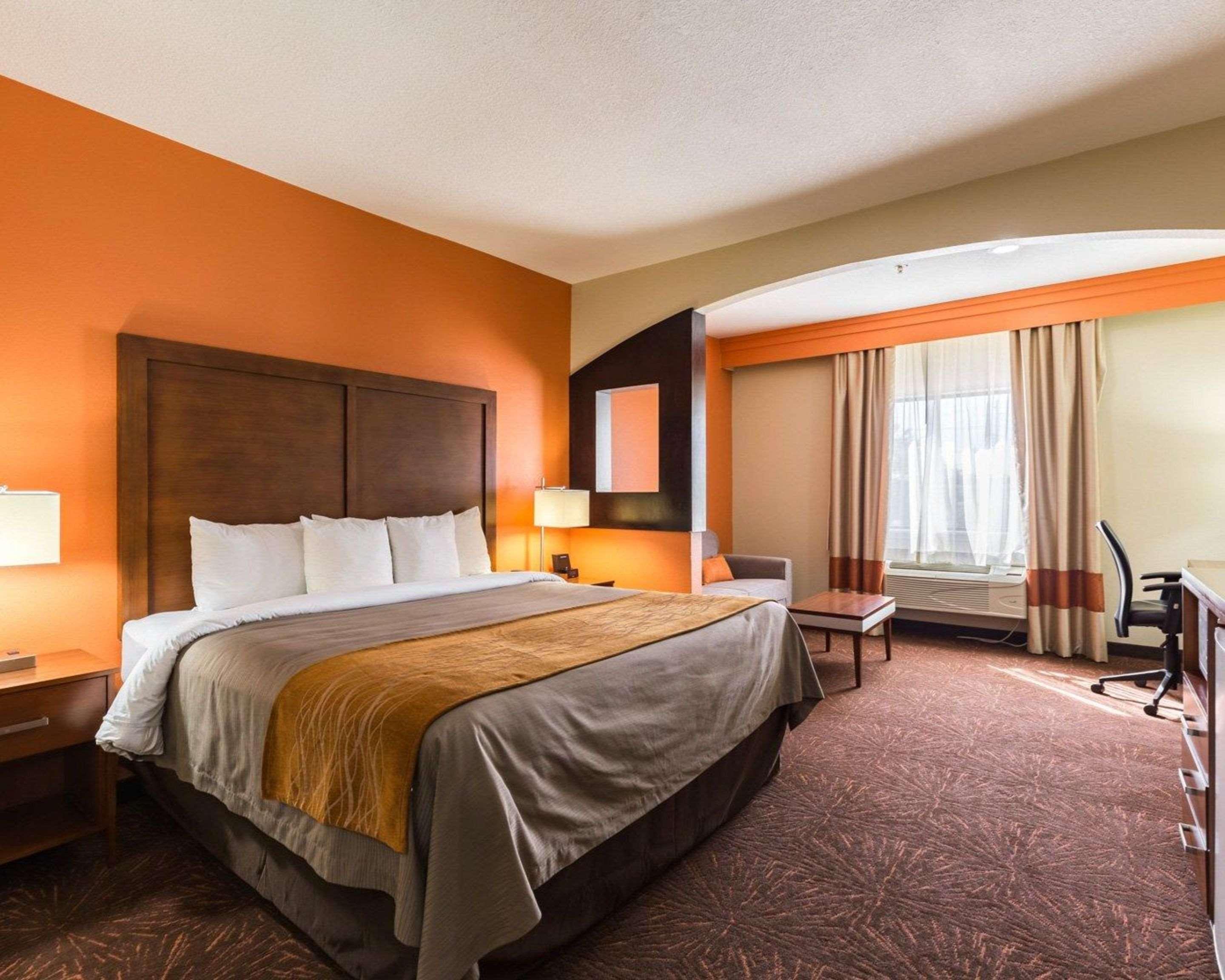 Econo & East I-10 Hotel Houston