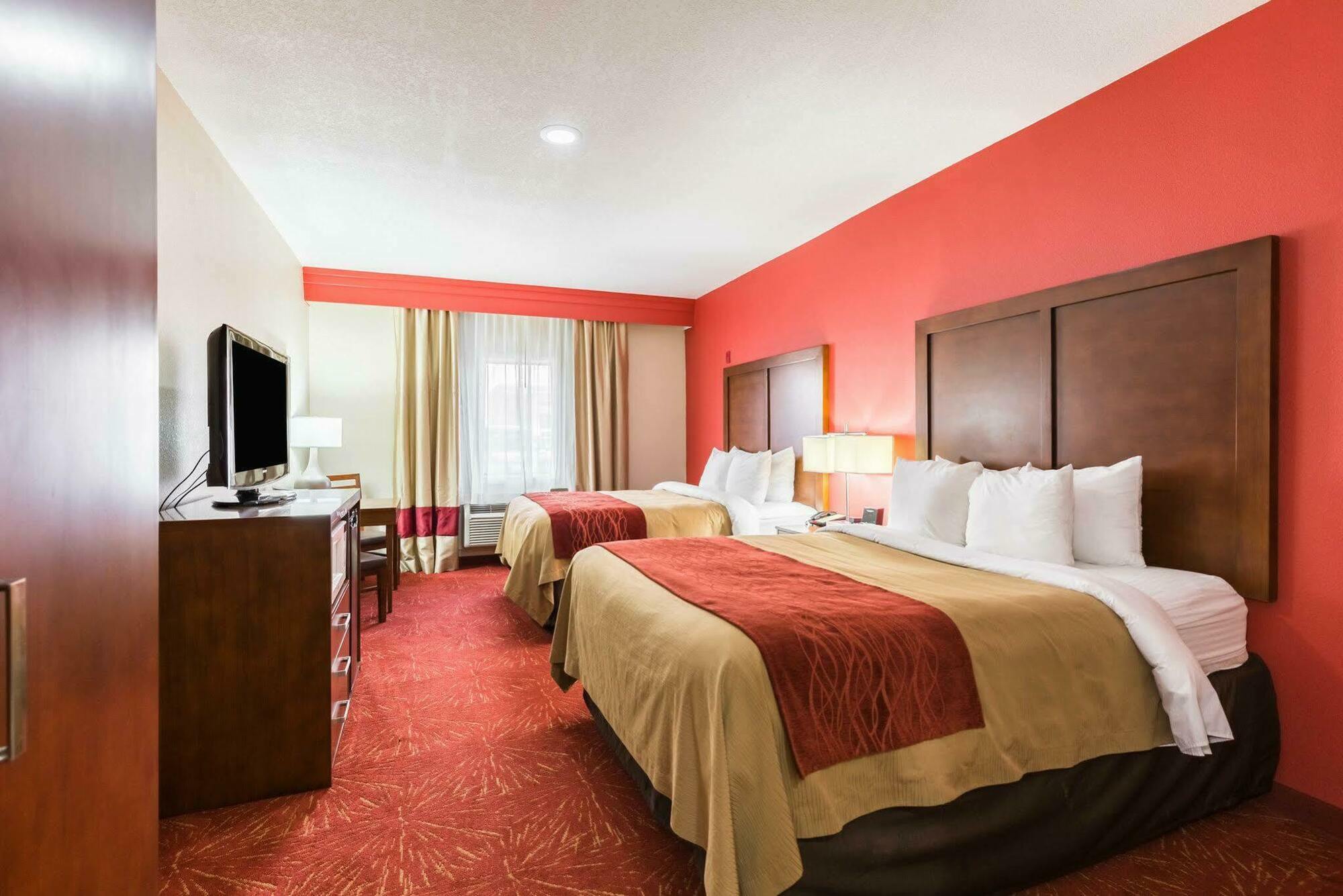 Hotel Econo & East I-10